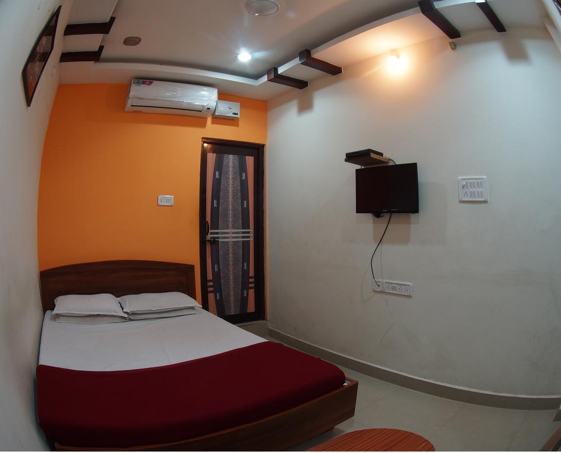 Hotel Mahesh Residency Hyderabad Exterior foto